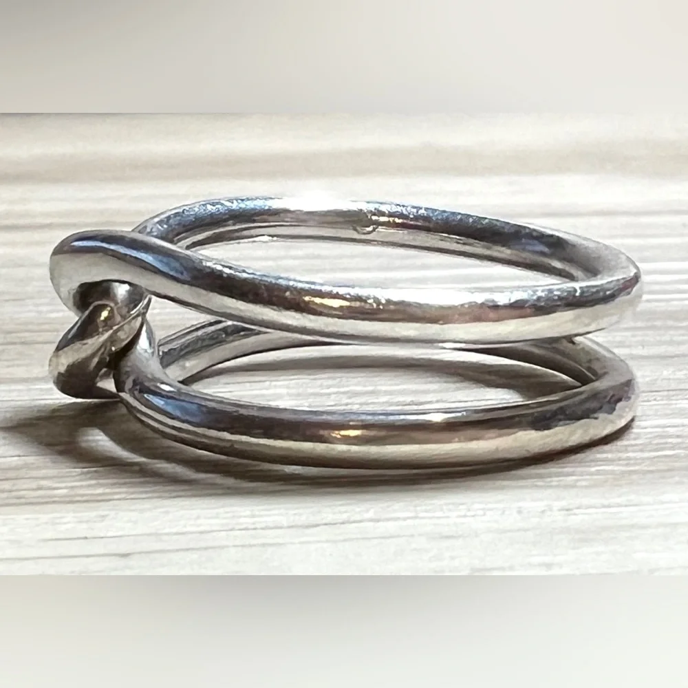 Designer Signed M Sterling Silver Modernist Linked Dual Band Ring, Size 6